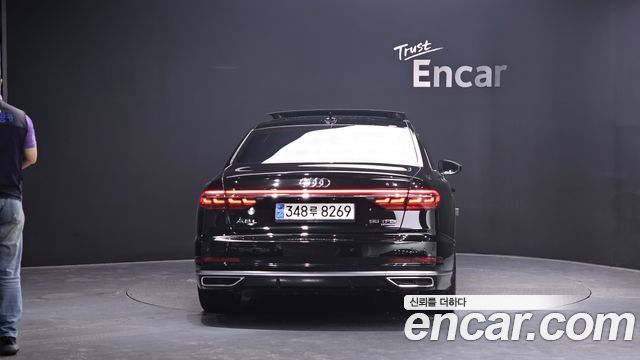 Audi A8 D5 55 TFSI Quattro LWB - фото 3