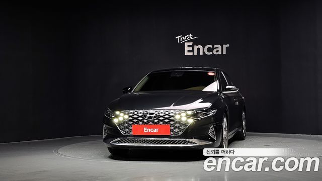 Hyundai Grandeur Новый IG 2.5 Calligraphy - фото 2