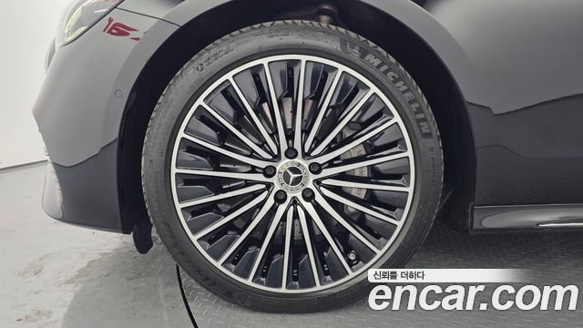 Mercedes-Benz E-Class W214 E450 4MATIC Exclusive - фото 4