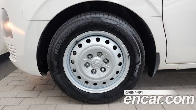 Hyundai Staria Cargo 5-Seater Smart - фото 4