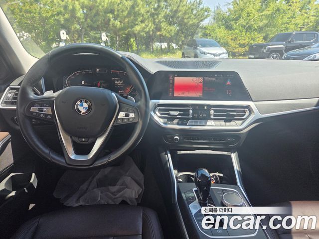 BMW 3-Series G20 320d Luxury - фото 3