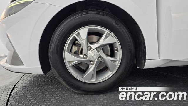 Hyundai Avante CN7 1.6 Smart - фото 4