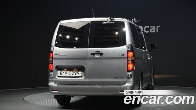 Hyundai Starex Новый Van 5-Seater Modern - фото 3
