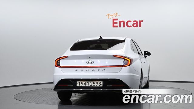 Hyundai Sonata DN8 2.0 Modern - фото 3
