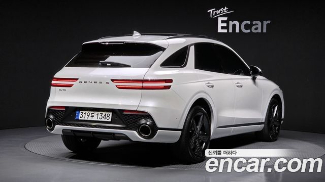 Genesis GV70 2.5T Gasoline 2WD - фото 1
