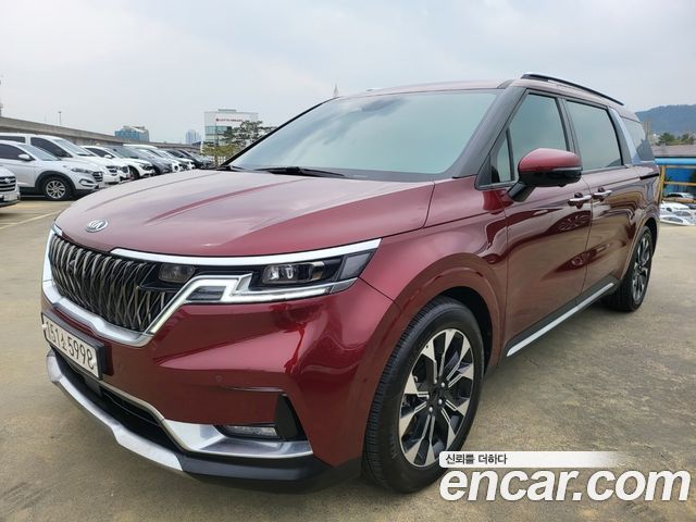 Kia Carnival 4-го поколения 9-Seater Signature - фото 0