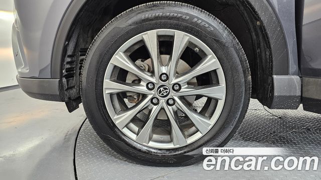 Toyota RAV4 2.5 2WD 4th - фото 4