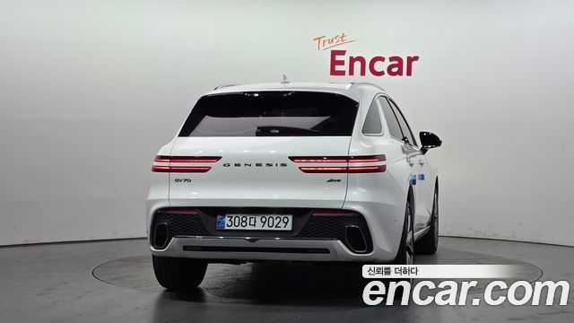 Genesis GV70 2.5T Gasoline AWD - фото 3