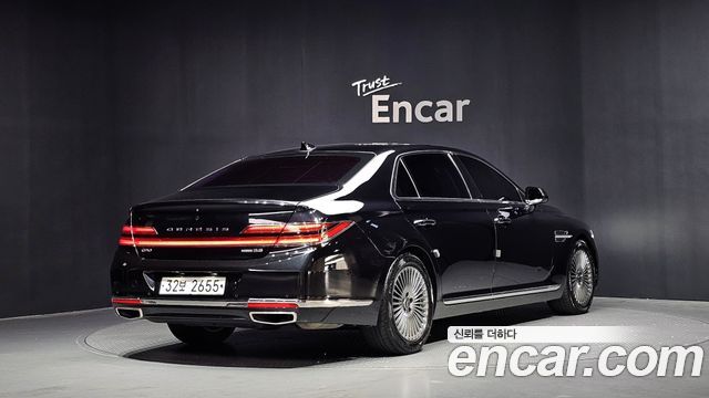Genesis G90 3.8 AWD Luxury - фото 1