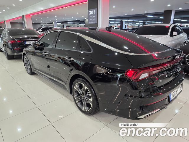 Kia K5 3-го поколения 2.0 Signature - фото 1