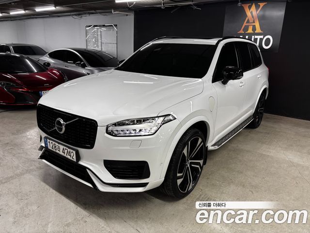 Volvo XC90 2-го поколения T8 R-Design Hybrid - фото 0