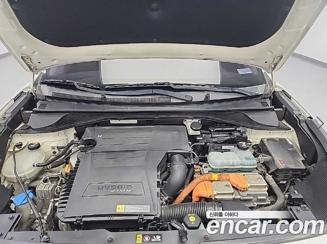 Kia Niro Prestige - фото 4