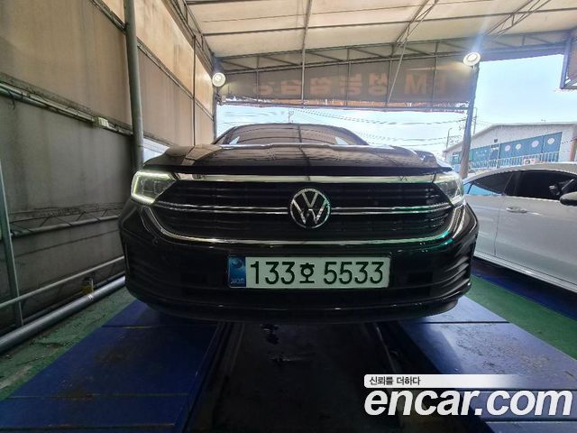 Volkswagen Jetta 7-го поколения 1.5 TSI Prestige - фото 0