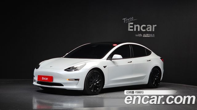 Tesla Model 3 Long Range AWD - фото 0