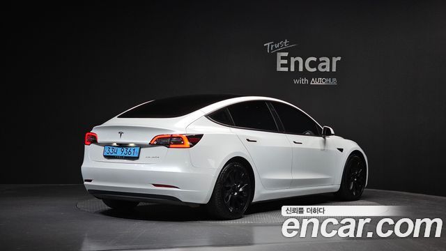 Tesla Model 3 Long Range AWD - фото 1