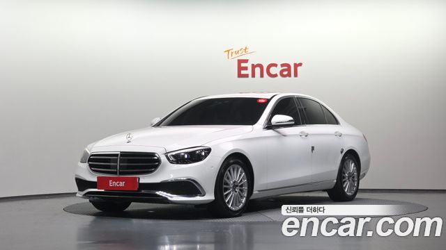 Mercedes-Benz E-Class W213 E250 Exclusive - фото 0