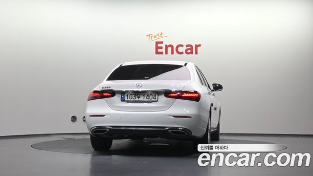 Mercedes-Benz E-Class W213 E250 Exclusive - фото 3