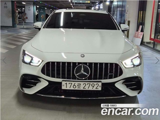 Mercedes-Benz AMG GT 4Door 43 4MATIC+ - фото 1