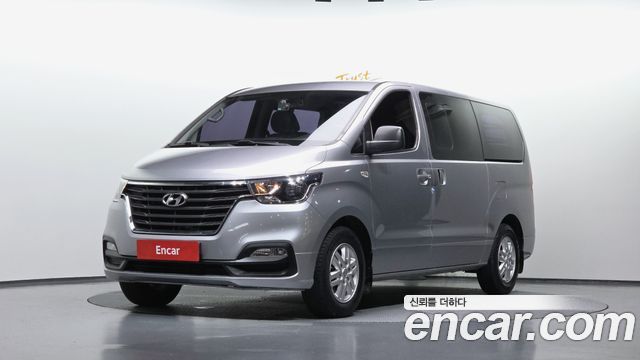 Hyundai Starex Новый Van 5-Seater Modern - фото 0