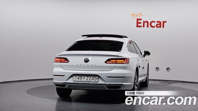 Volkswagen Arteon 2.0 TDI Premium - фото 3