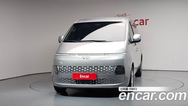 Hyundai Staria Cargo 3-Seater Modern - фото 1