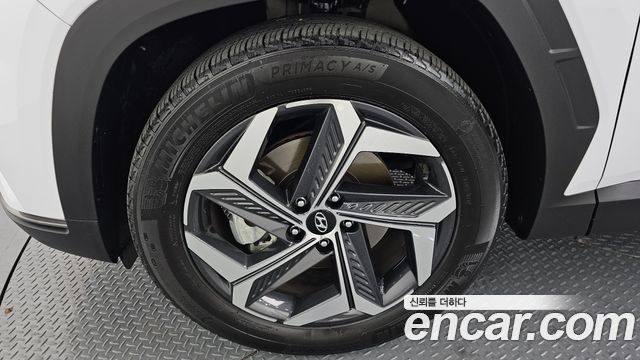 Hyundai Tucson NX4 Gasoline 1.6 Turbo 2WD Inspiration - фото 4