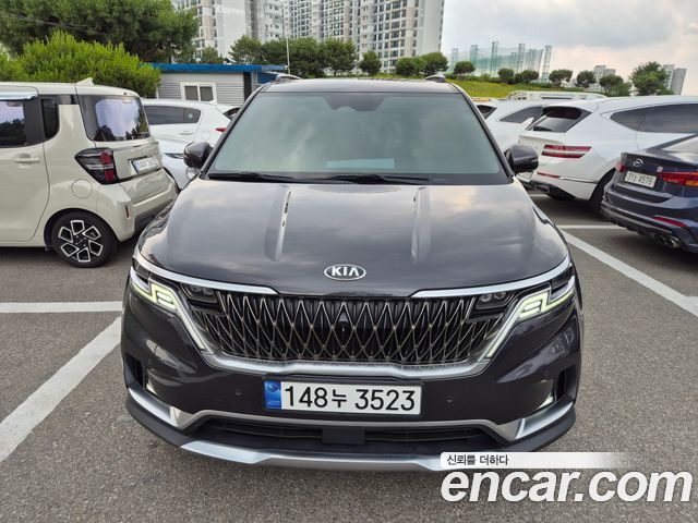 Kia Carnival 4-го поколения 9-Seater Noblesse - фото 0