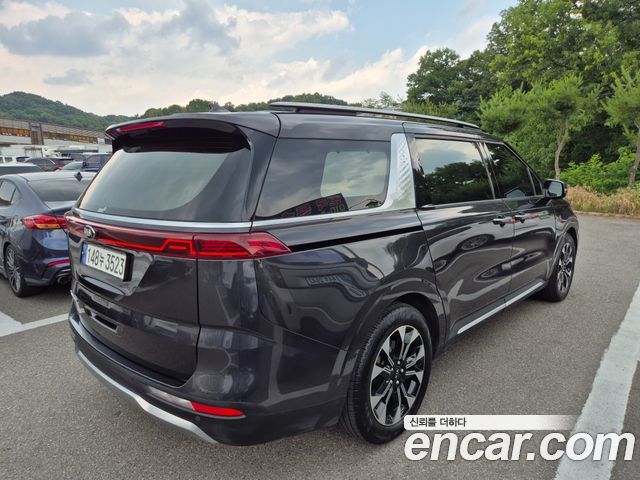 Kia Carnival 4-го поколения 9-Seater Noblesse - фото 3