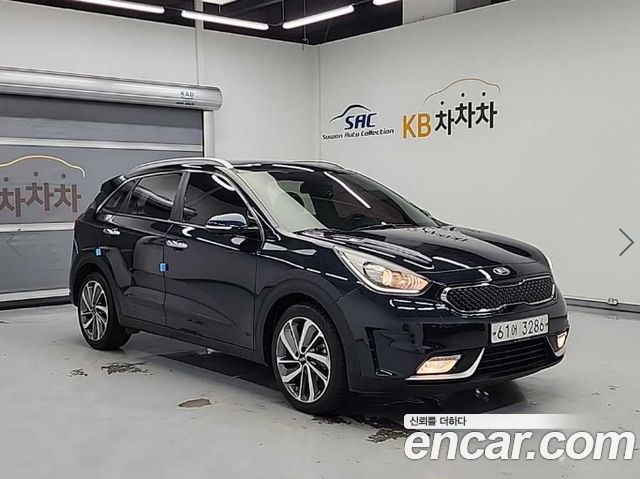 Kia Niro Prestige - фото 3