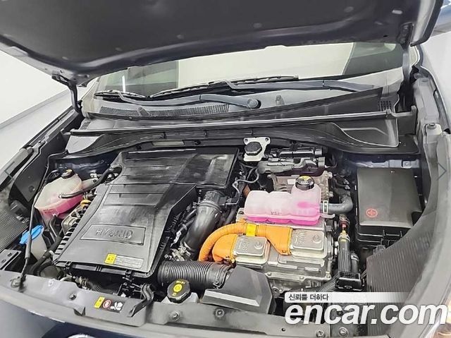 Kia Niro Prestige - фото 4
