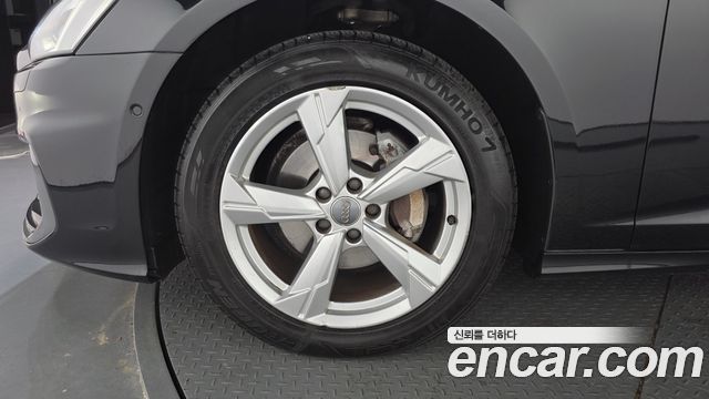 Audi A6 C8 40 TDI - фото 4