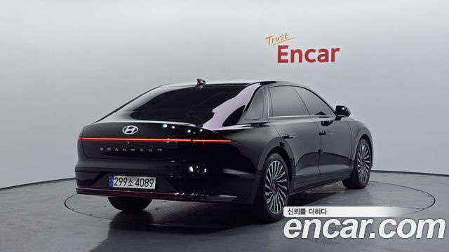 Hyundai Grandeur GN7 2,5 Gasoline 2WD Calligraphy - фото 1