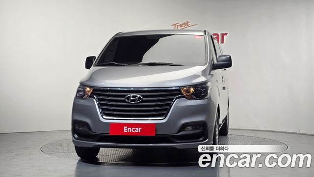 Hyundai Starex Новый Van 3-Seater Smart - фото 2