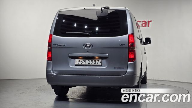 Hyundai Starex Новый Van 3-Seater Smart - фото 3