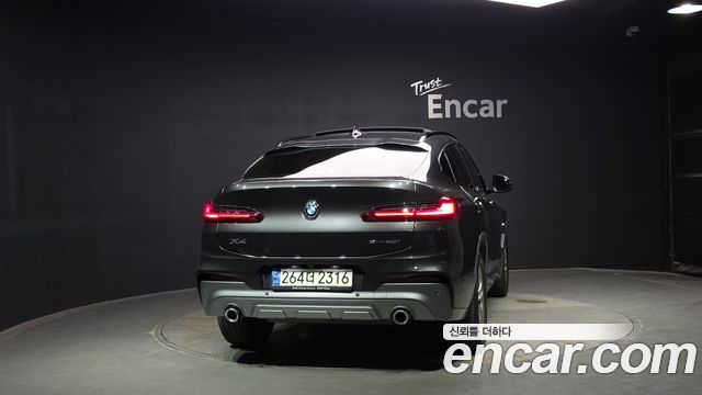 BMW X4 G02 xDrive20i M Sport X - фото 2