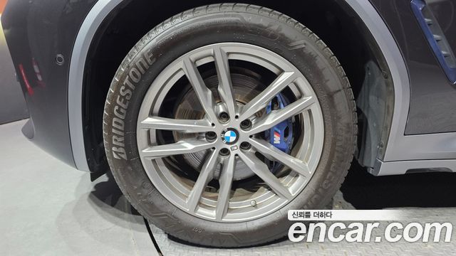 BMW X4 G02 xDrive20i M Sport X - фото 3