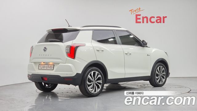 SsangYong Tivoli Gasoline 1.5 2WD V3 - фото 1