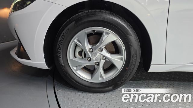 Hyundai Avante CN7 1.6 Smart - фото 4