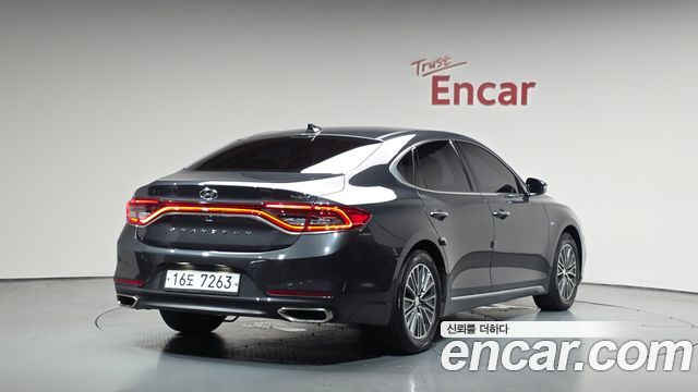 Hyundai Grandeur IG, гибрид Premium - фото 0