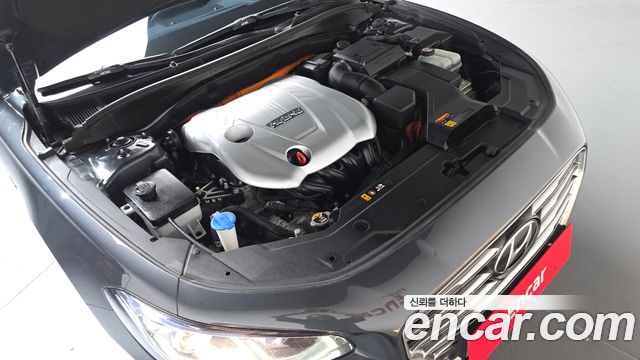 Hyundai Grandeur IG, гибрид Premium - фото 4