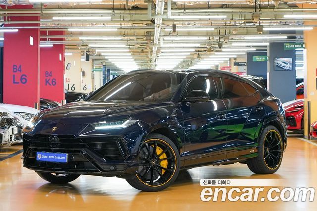 Lamborghini Urus 4.0 V8 S - фото 1