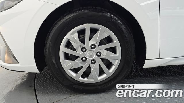 Hyundai Avante CN7 1.6 Smart - фото 4