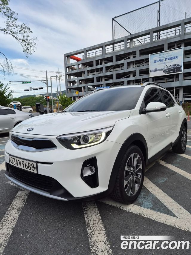 Kia Stonic 1.4 Trendy - фото 0
