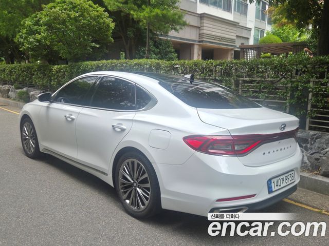 Hyundai Grandeur IG 3.0 LPi Exclusive (Rental Car) - фото 2