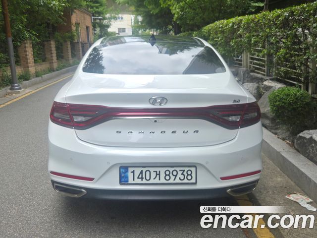 Hyundai Grandeur IG 3.0 LPi Exclusive (Rental Car) - фото 3