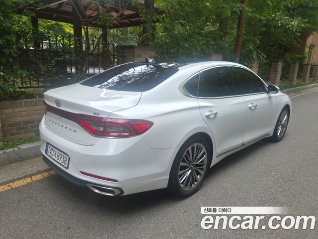 Hyundai Grandeur IG 3.0 LPi Exclusive (Rental Car) - фото 4