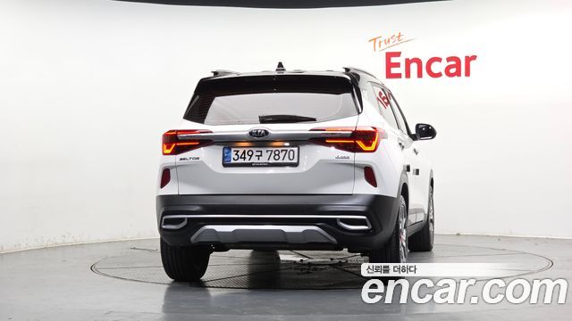 Kia Seltos Gasoline 1.6 Turbo 2WD Signature - фото 3