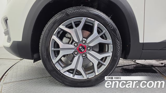 Kia Seltos Gasoline 1.6 Turbo 2WD Signature - фото 4