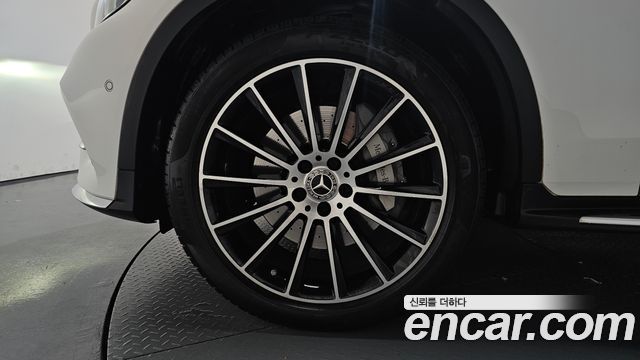 Mercedes-Benz GLC-Class X253 GLC220 d 4MATIC Premium Coupe - фото 3