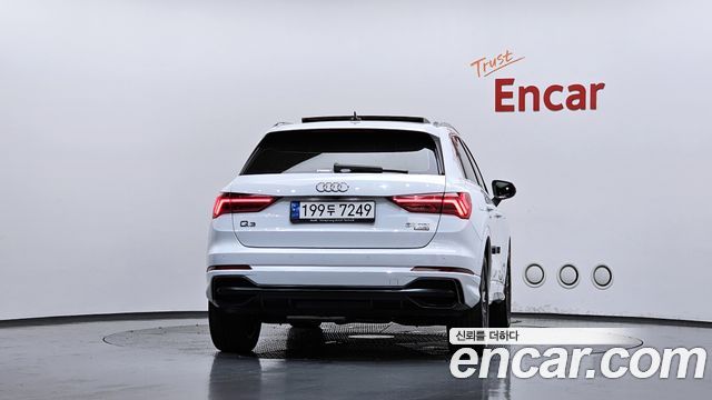 Audi Q3 F3 35 TDI Quattro Premium - фото 3